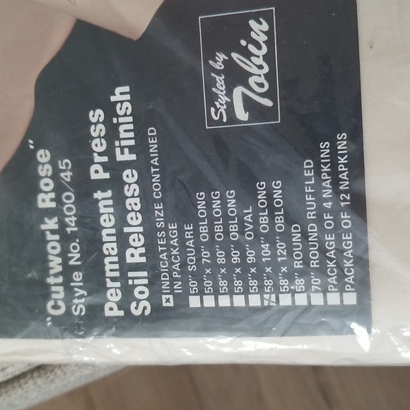 Progress Creation Cutwork Rose Stamped Tablecloth Kit - Picture 3 of 5